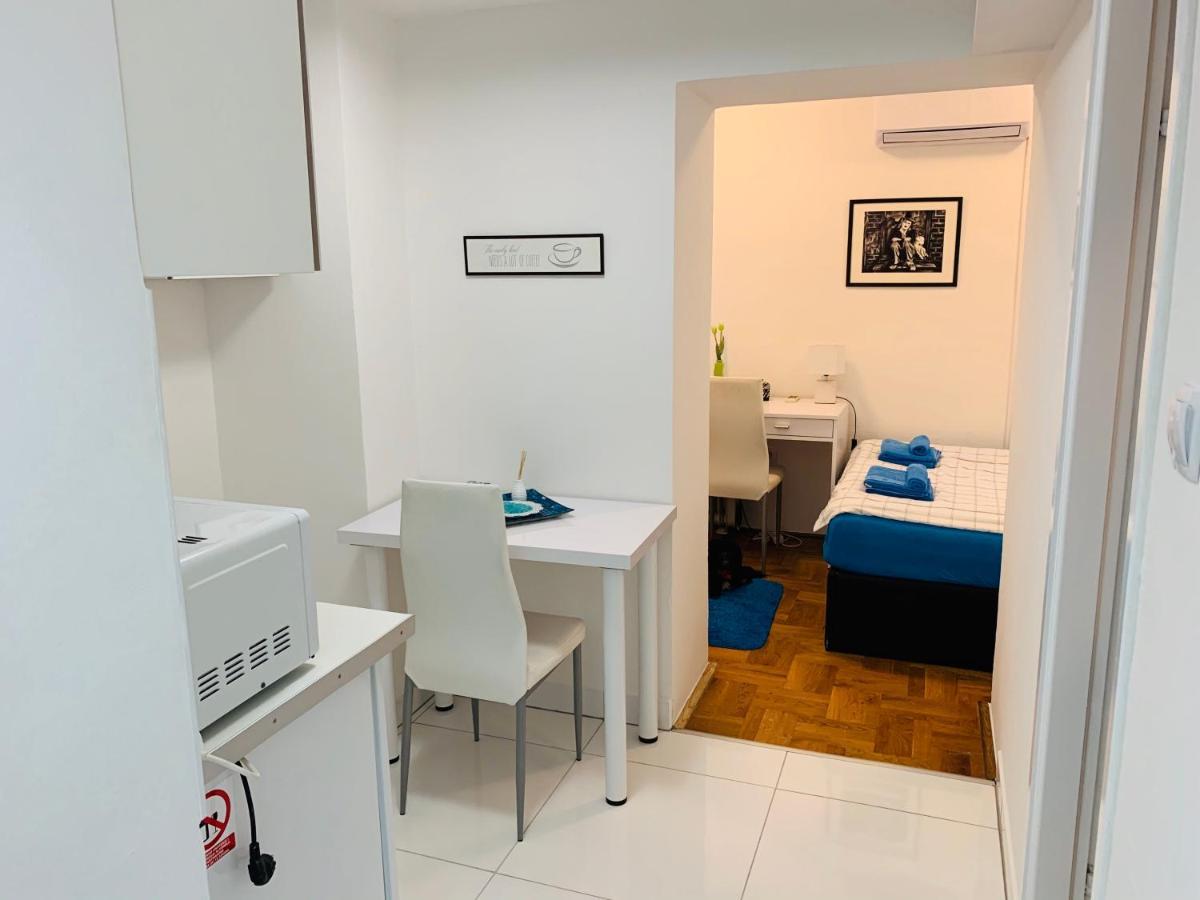 Studio Apartment Ivana Zagreb Exterior photo